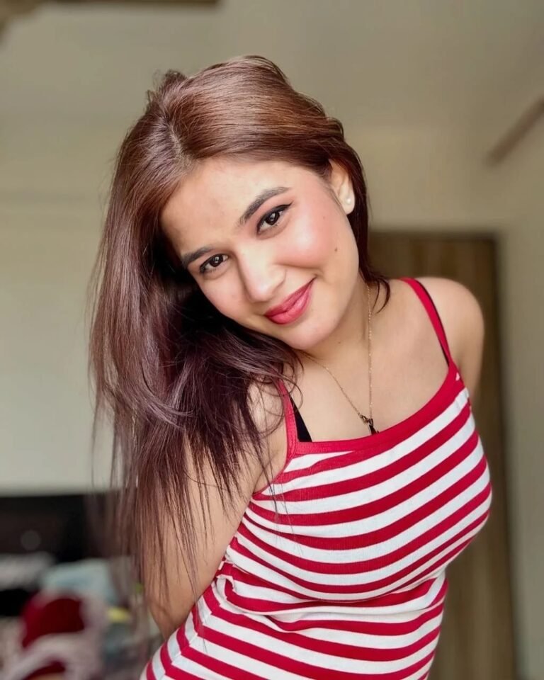 Romantic Night with Call Girl in Gomti Nagar