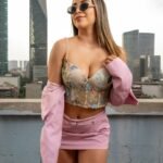 Cheap Rate Call Girls With 5-Star Hotel Room