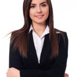 The Black Suit for Women: Endless Class and Contemporary Confidence