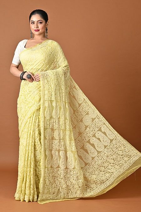 Unveil Timeless Elegance with Gulbhahar’s Chikankari Saree Collection