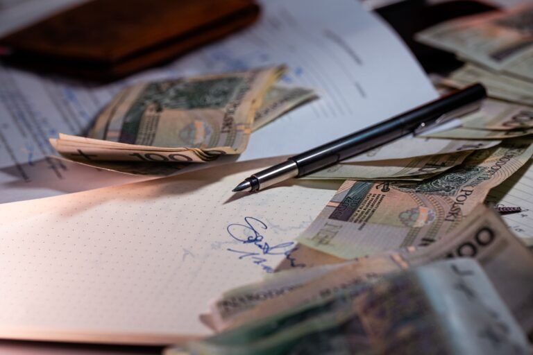 Boost Financial Communication with Bulk SMS for Finance & Insurance Services