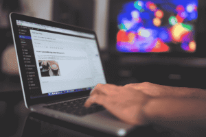 Why Professional Business Card Design Services Still Matter in a Digital World