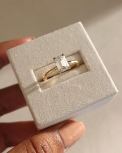 How to Choose an Engagement Ring That Reflects Your Personal Style
