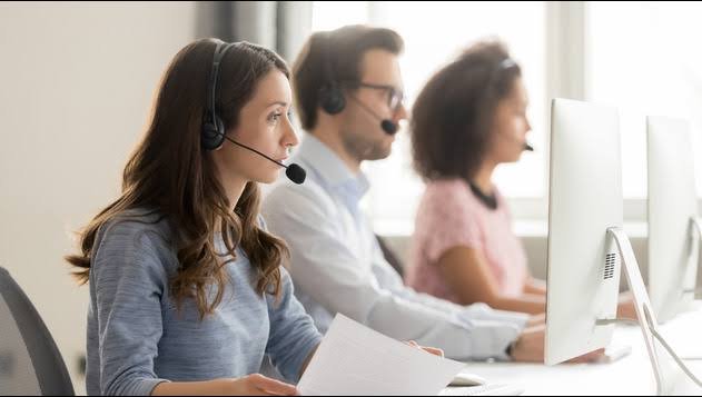 Modernizing Workplace Communication: A Practical Guide for UK Businesses